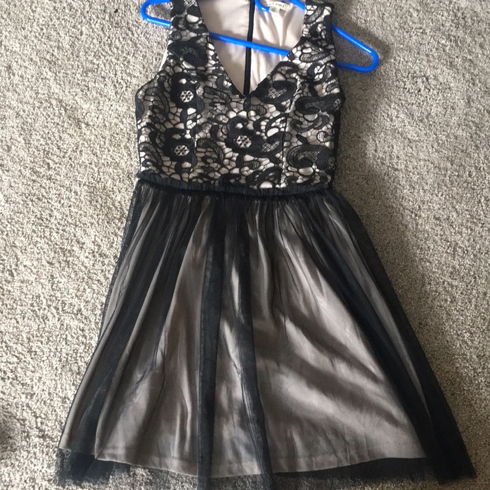 Dress!